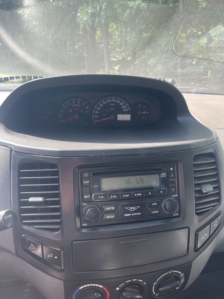 Продам GEELY MK 2011 год