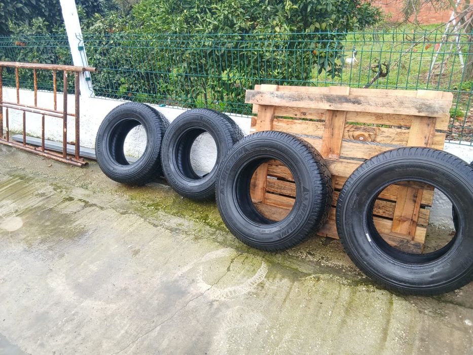 Vendo pneus Michelin Latitude cross  255/65/16