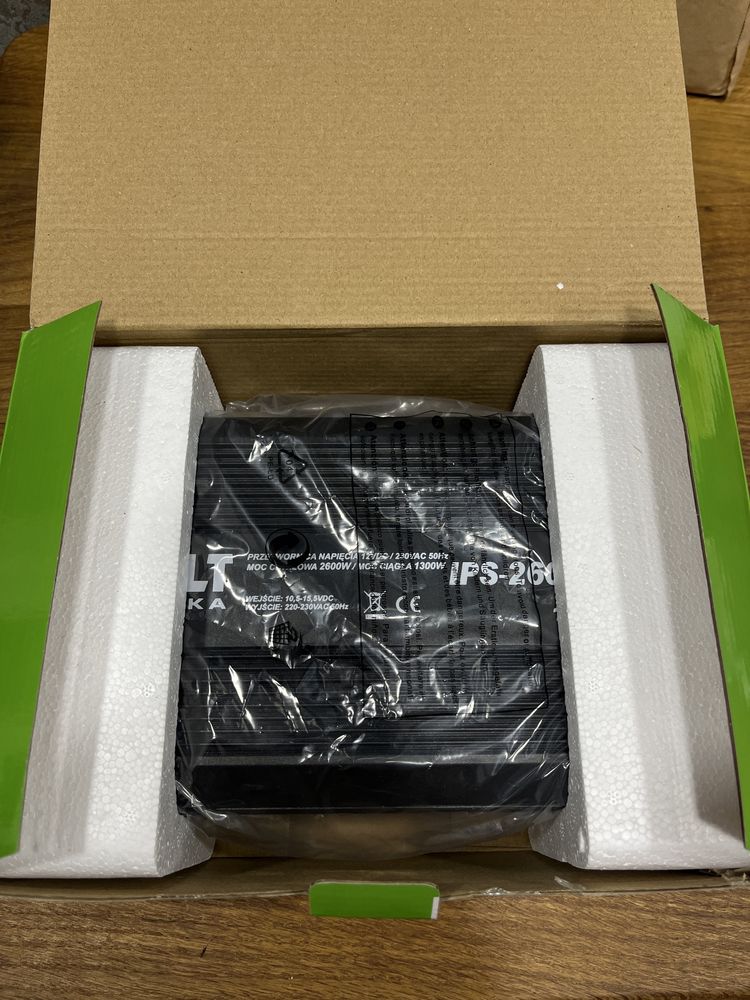 IPS 2600 N 12/230V (1300/2600W) ПЕРЕТВОРЮВАЧ НАПРУГИ