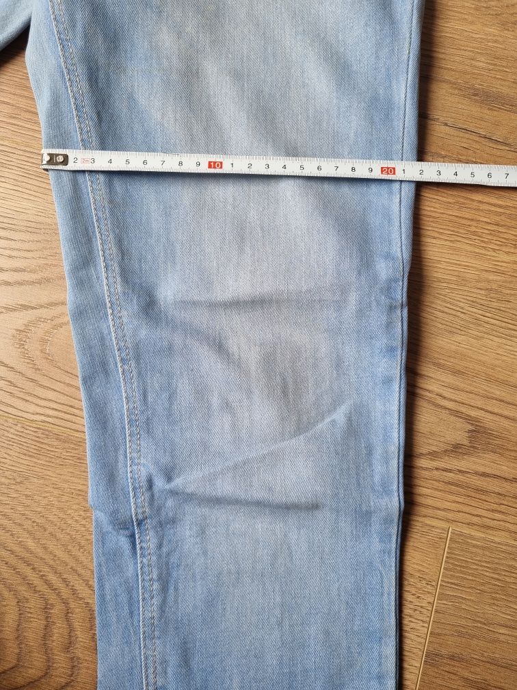 Spodnie jeansowe Stradivarius rozmiar 38 skinny