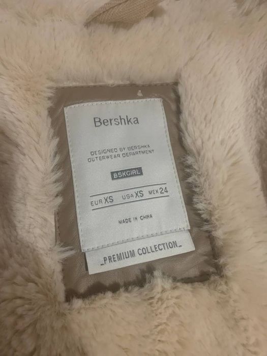 Жіноча парка Bershka XS