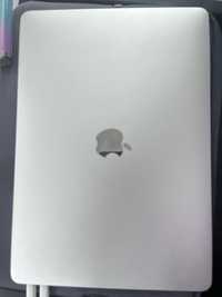 Macbook air M1 2022