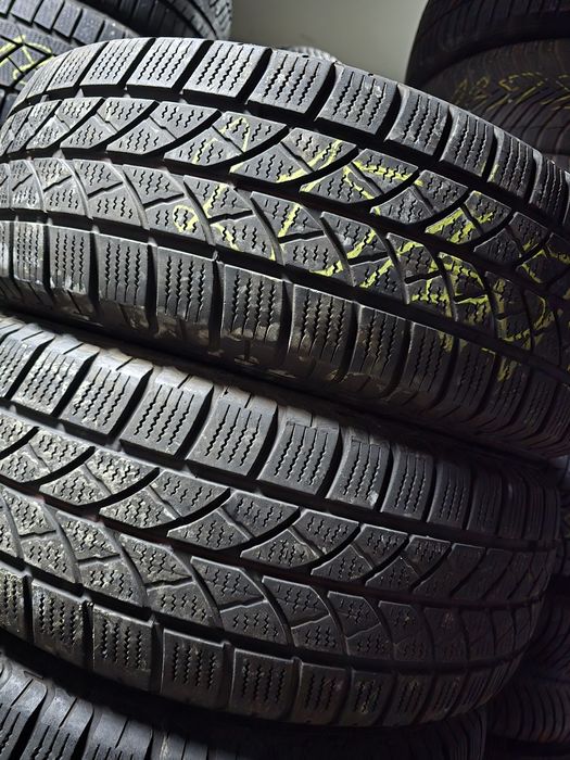 215/65R16C Bridgestone Blizzak LM 16C