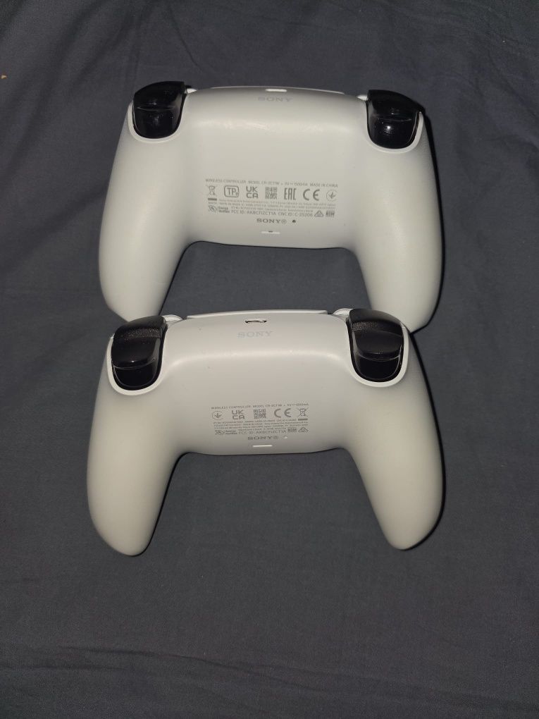 Consola  PS5  com leitor de CD