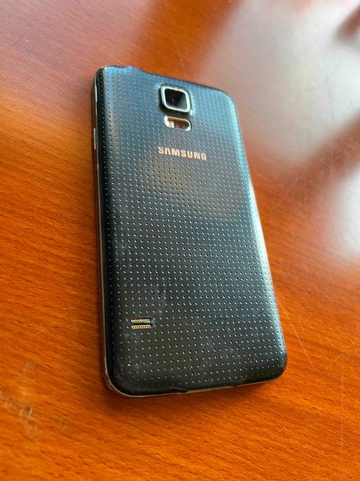 Samsung Galaxy S5, dobry stan, sprawny