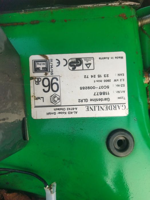 Kosiarka spalinowa bricks