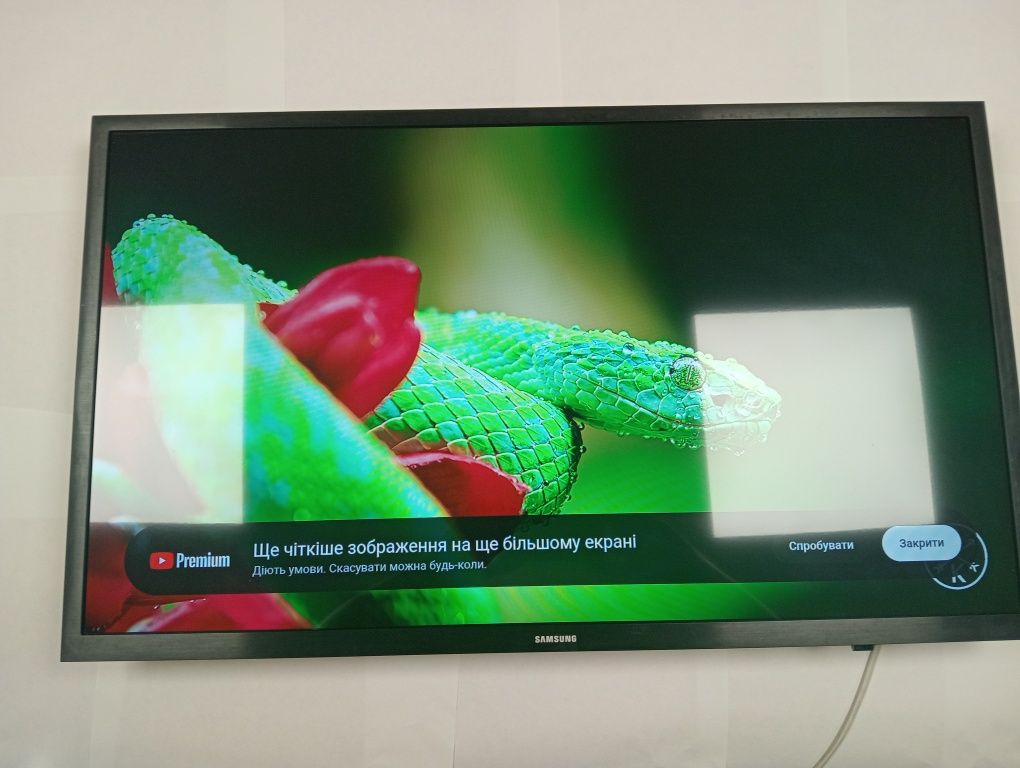 Телевізор Samsung ue32t5300. В чудовому стані