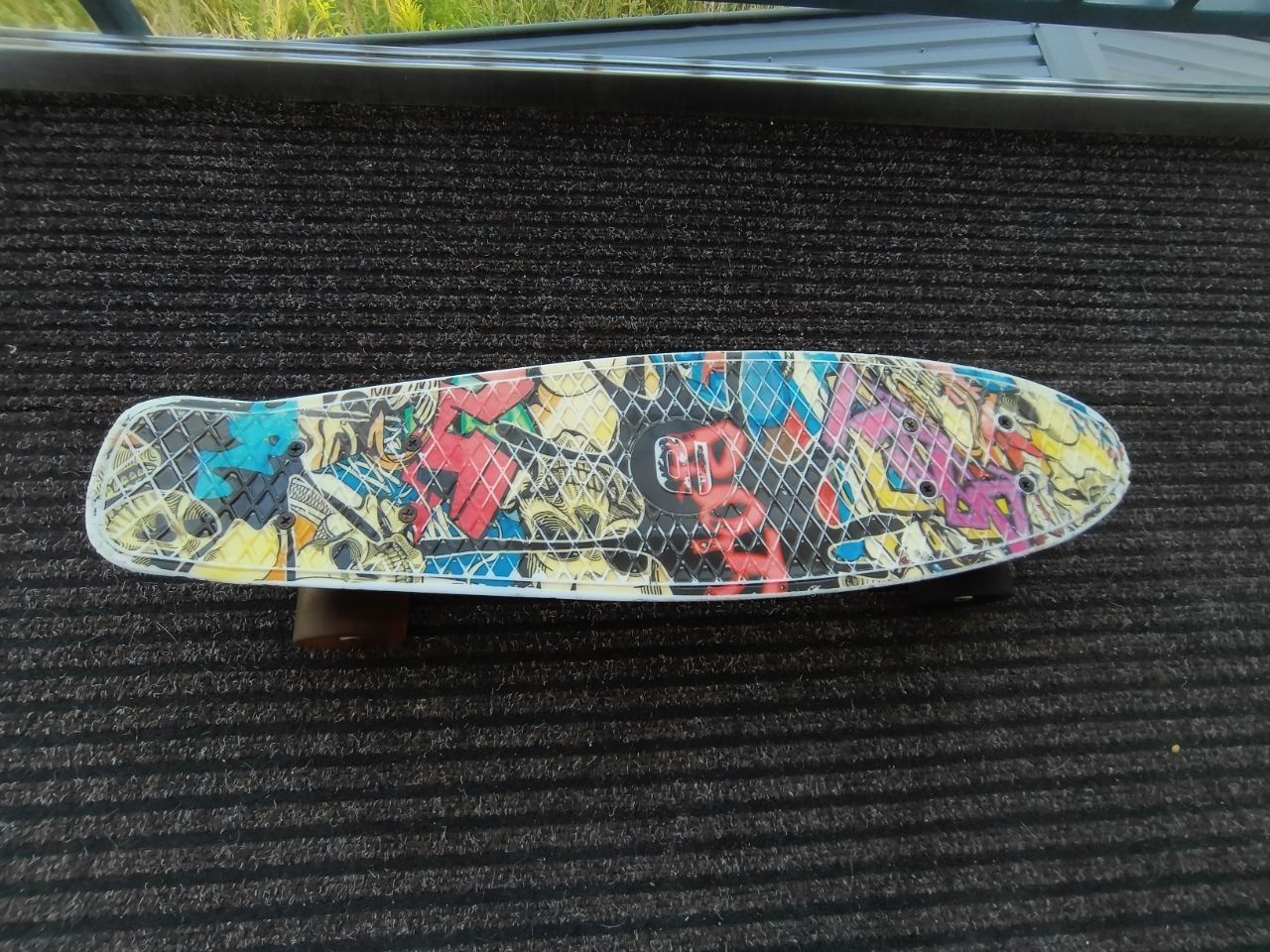 Penny board FISZKA deskorolka dla dzieci 56cm GRAFFITI