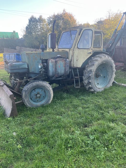 Продам ЮМЗ погрущик