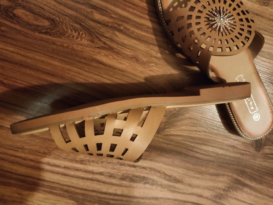 Klapki na lato nowe śliczne