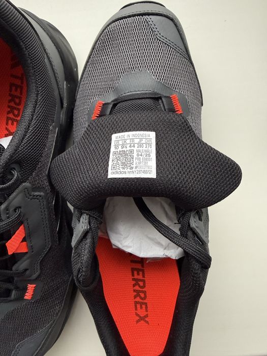 Нові оригінальні  Adidas Terrex AX4 Розмір 44 EU / 10 US