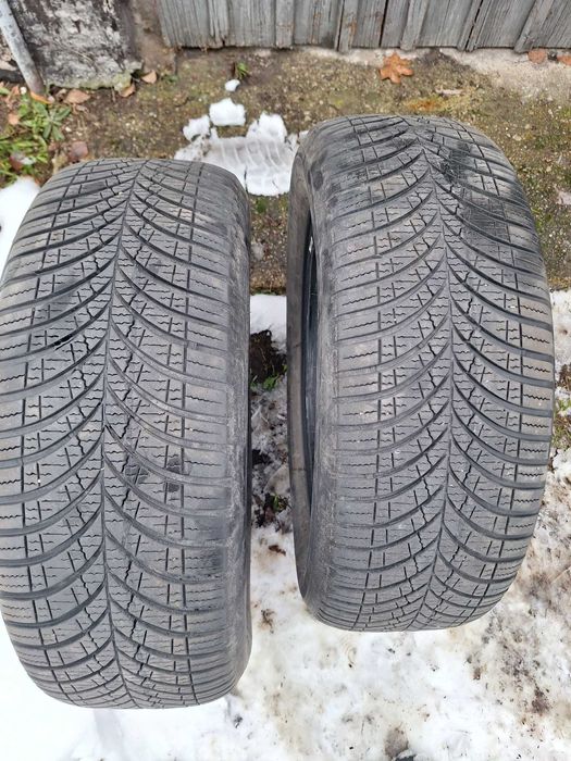 Opony 215/60 R17 - Goodyear Vector 4seasons