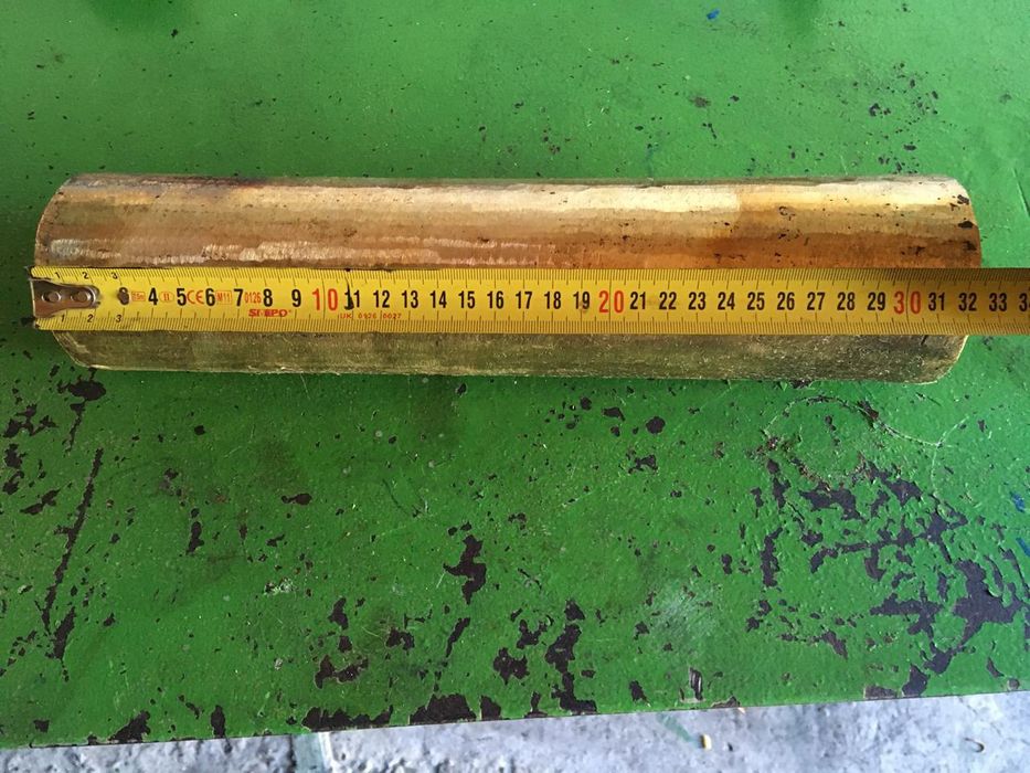 Продам бронзовий кругляк