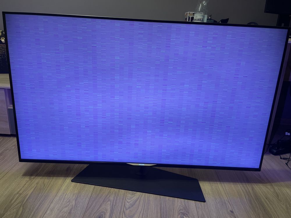 Telewizor Philips 55PUS7909/12 na części.