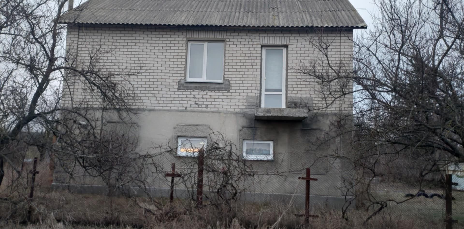 Продається 2 будинки в Фастівському районі, с. Веприк.