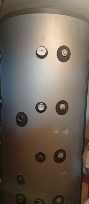 Sprzedam bufor 1000l z wężownicą