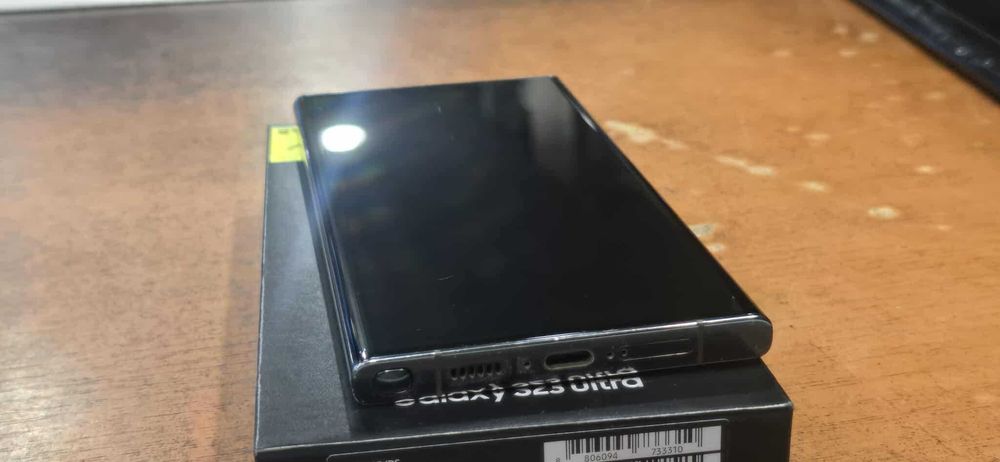 Samsung s23 Ultra 8/256