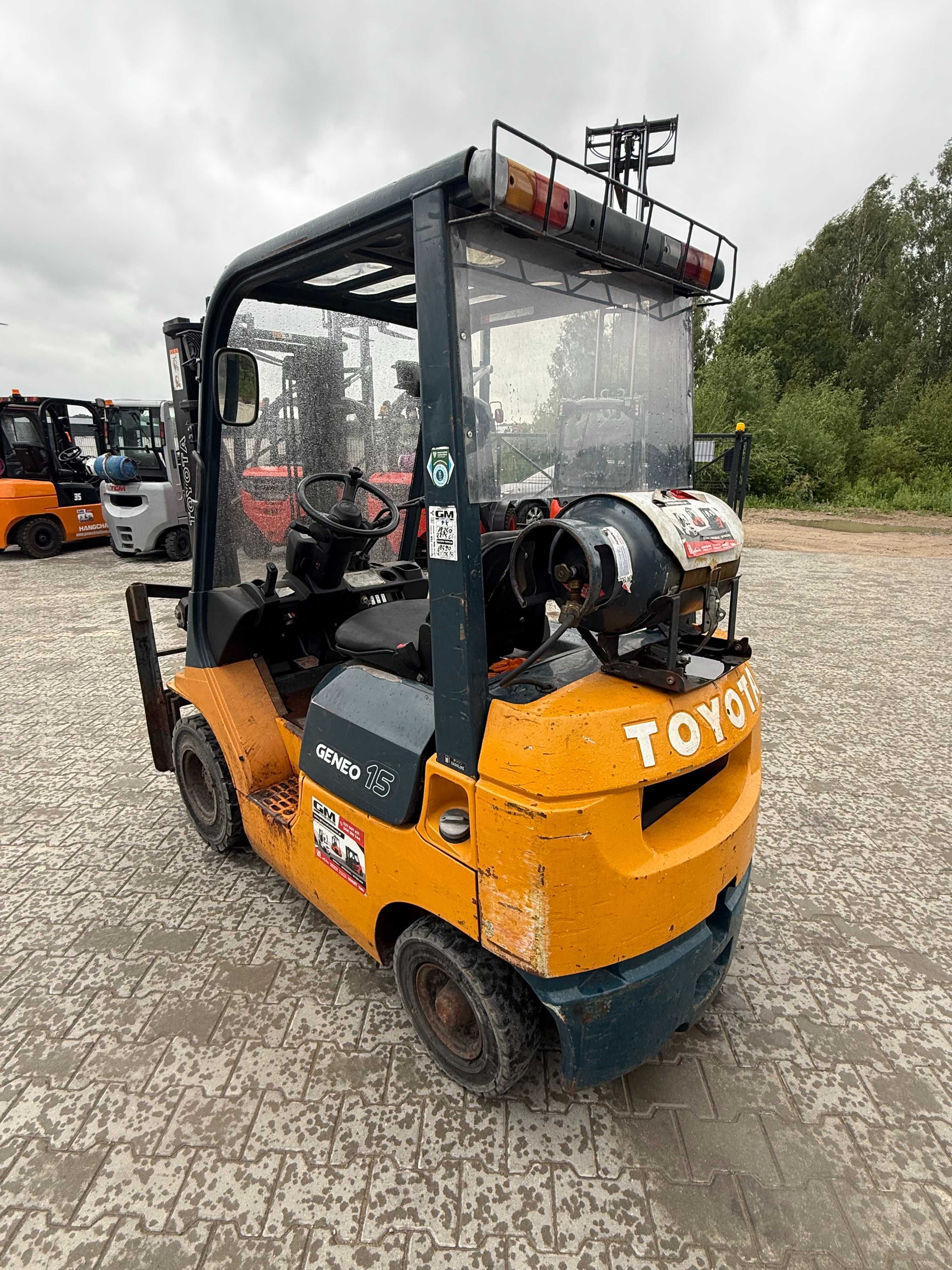 Wózek Widłowy TOYOTA 7FG 1,5T 2006 3m LPG