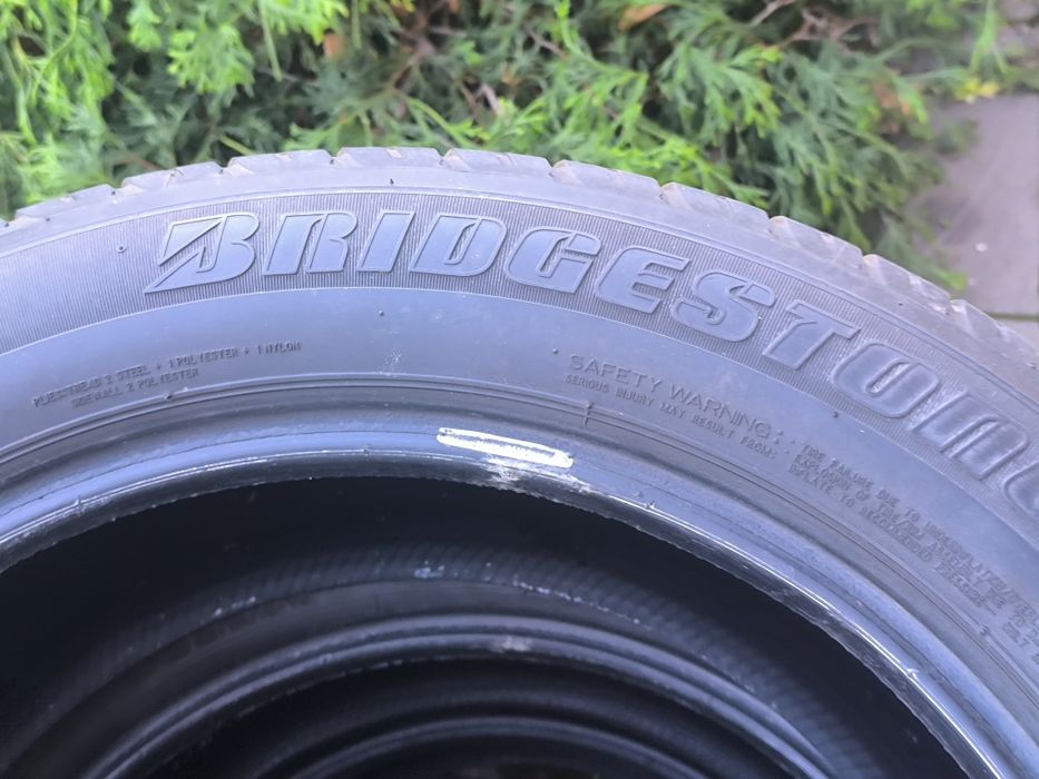 Opony 235/55R18 Bridgestone