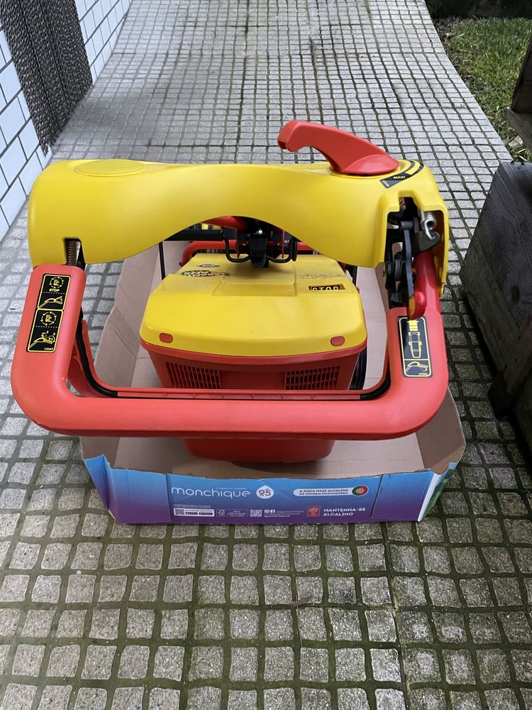 maquina de cortar relva wolf de 190cc nova