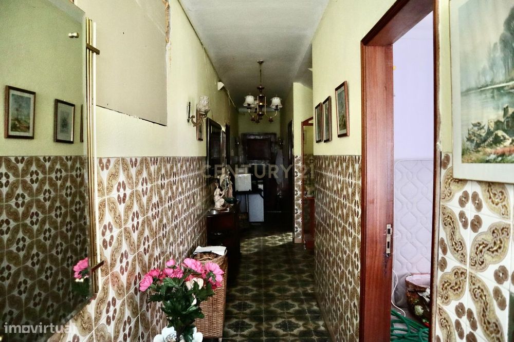 Moradia Geminada Crato - Café, Armazém e Terraço!