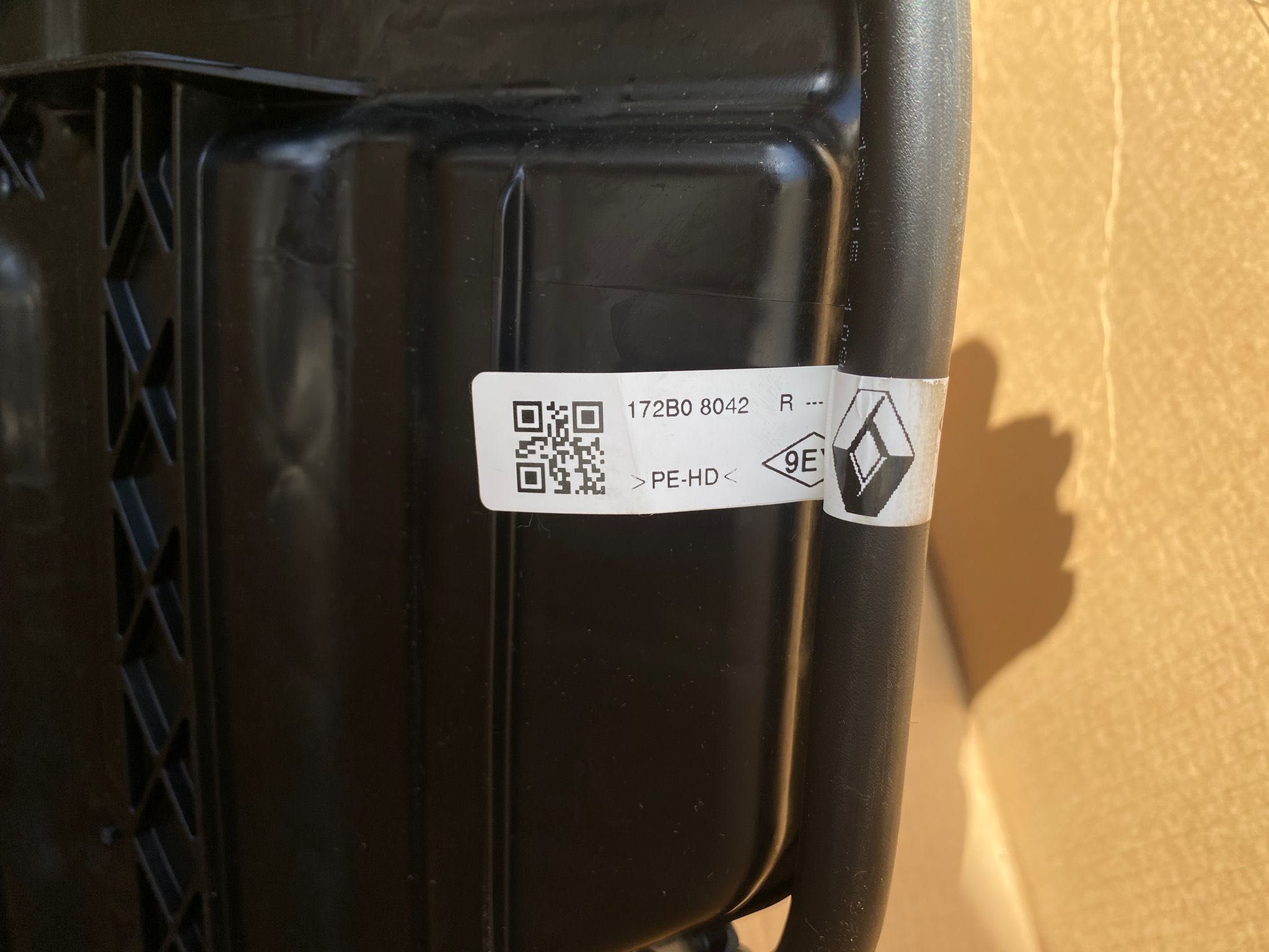 Depósito de AdBlue (DEF - Diesel Exhaust Fluid)