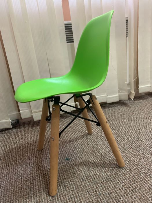 Дитячий стілець для дитячого садка          Детский стульчик