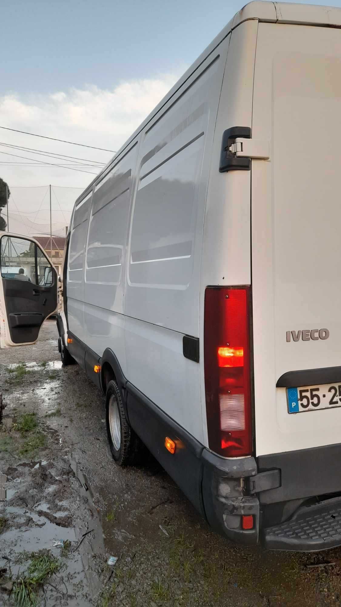 Vendo iveco branco