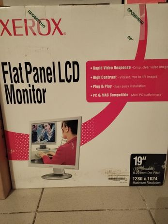 Монитор 19 XEROX цветной упаковка