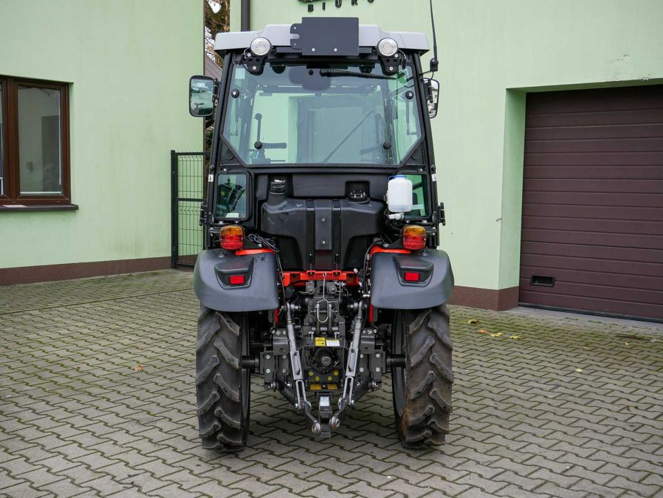 TAFE 6028M z kabiną [24,4 KM]komunalny nie Farmtrac, Solis, Kubota, LS