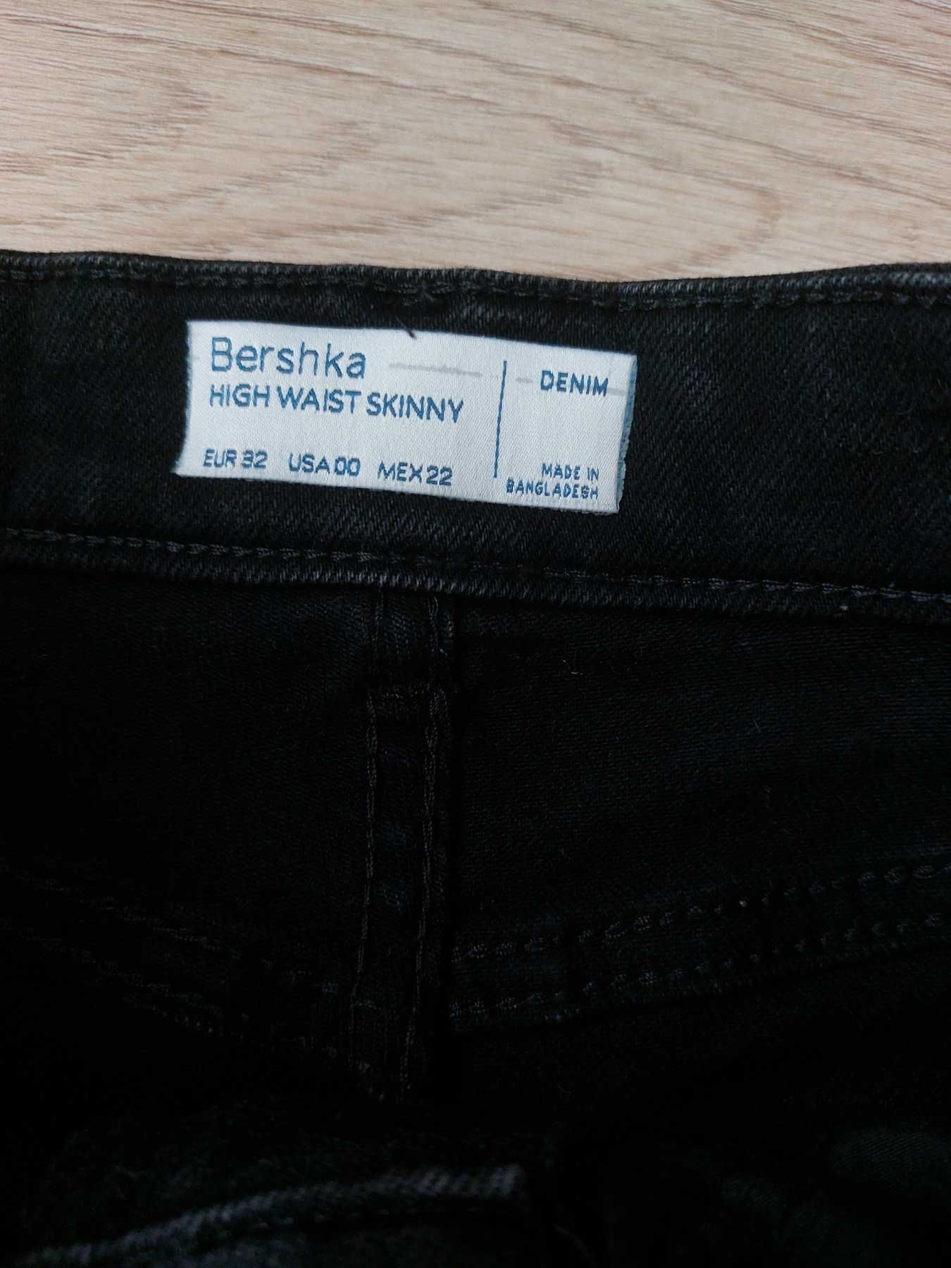 Джинси Bershka на дівчинку