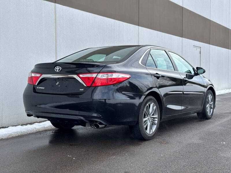 2017 Toyota Camry SE