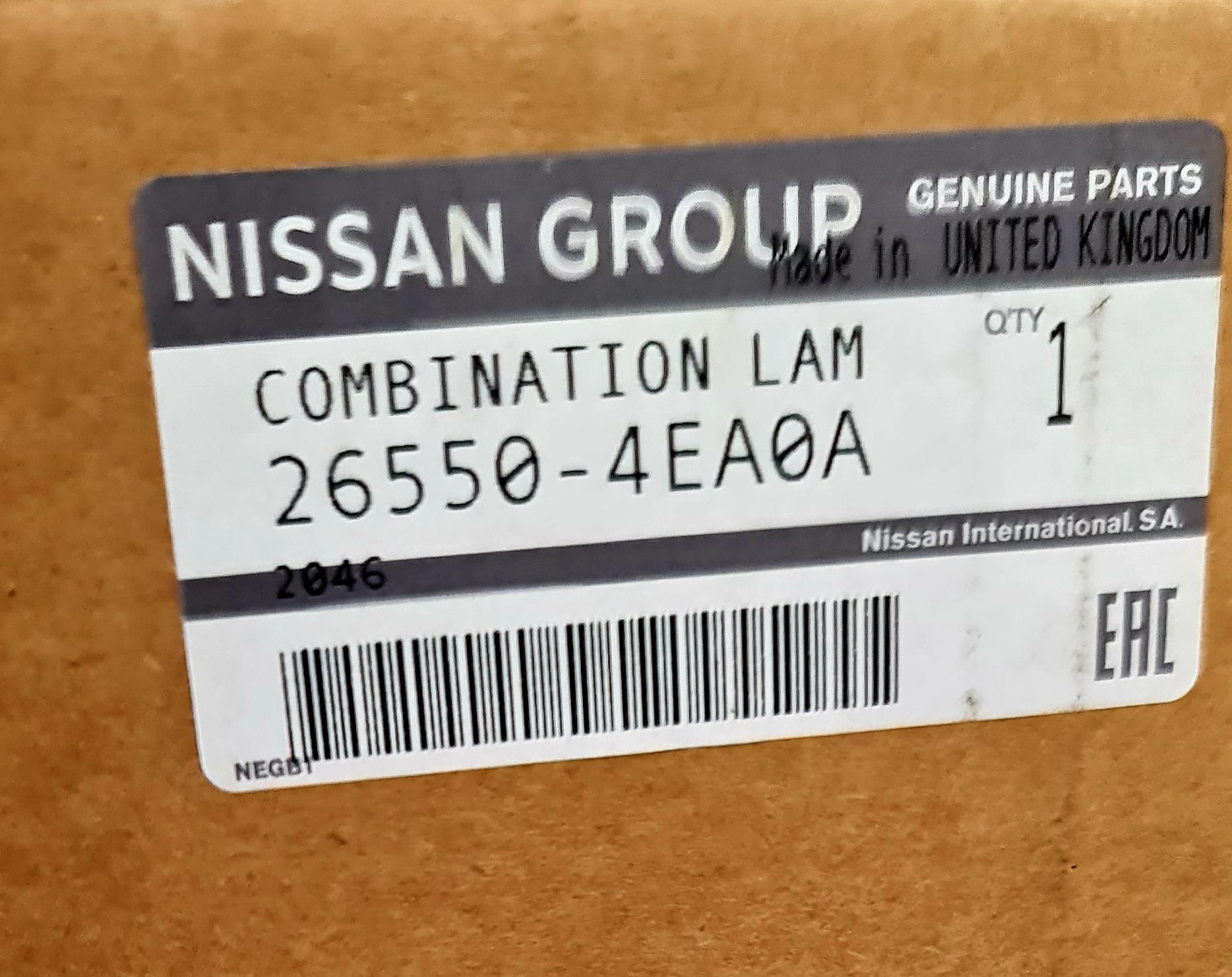 Farolin Traseiro Direito Nissan 2014->