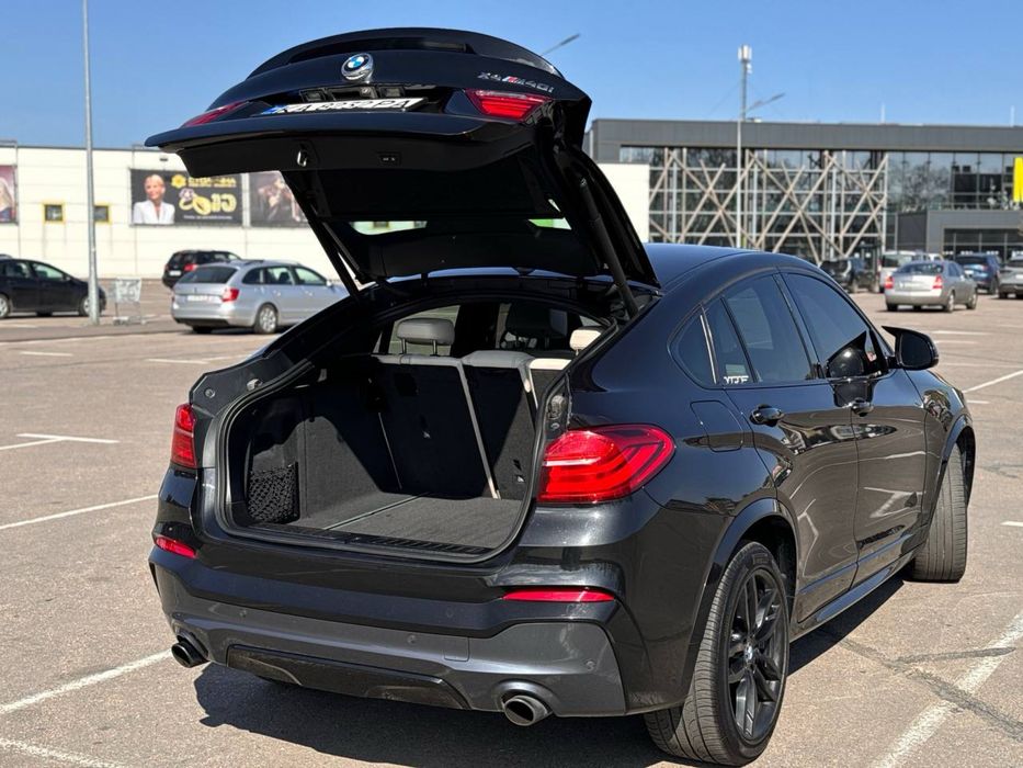Продам BMW X4 i40M