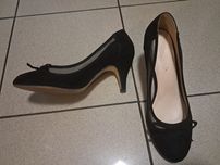 Czarne buty na obcasie r. 39
