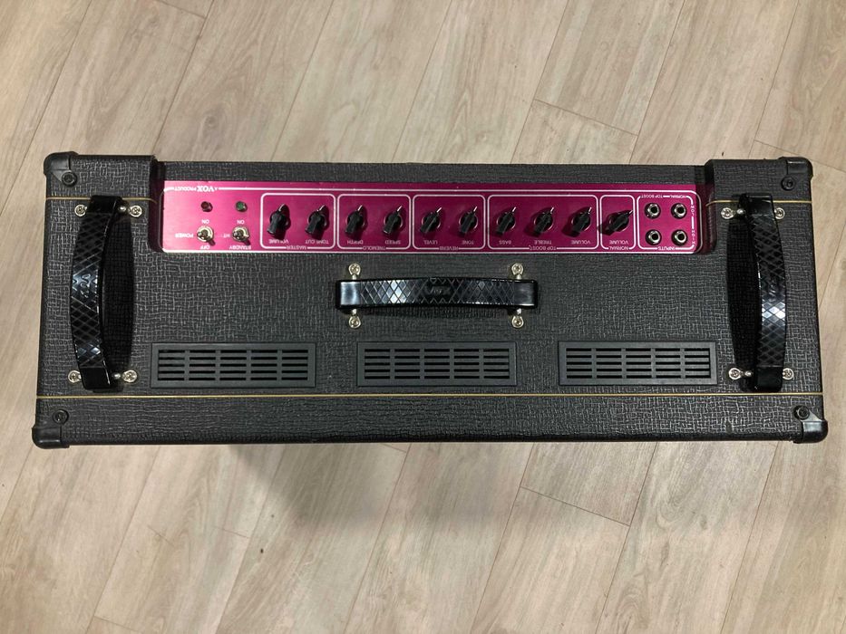 Amplificador Guitarra VOX AC30 C2 + Flight Case Santosom