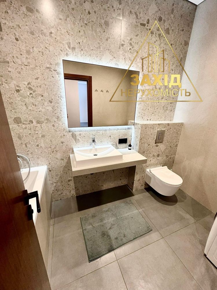 Продаж будинку в стилі хай тек 140 кв.м з дизайнерським ремонтом