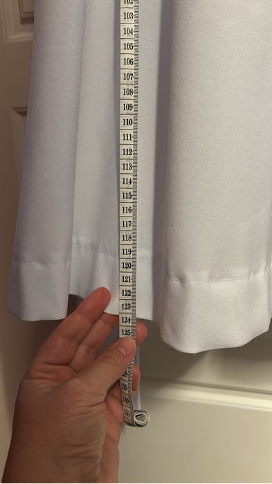 Alba komunijna, sukienka