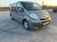 Opel Vivaro 2,5Cdti