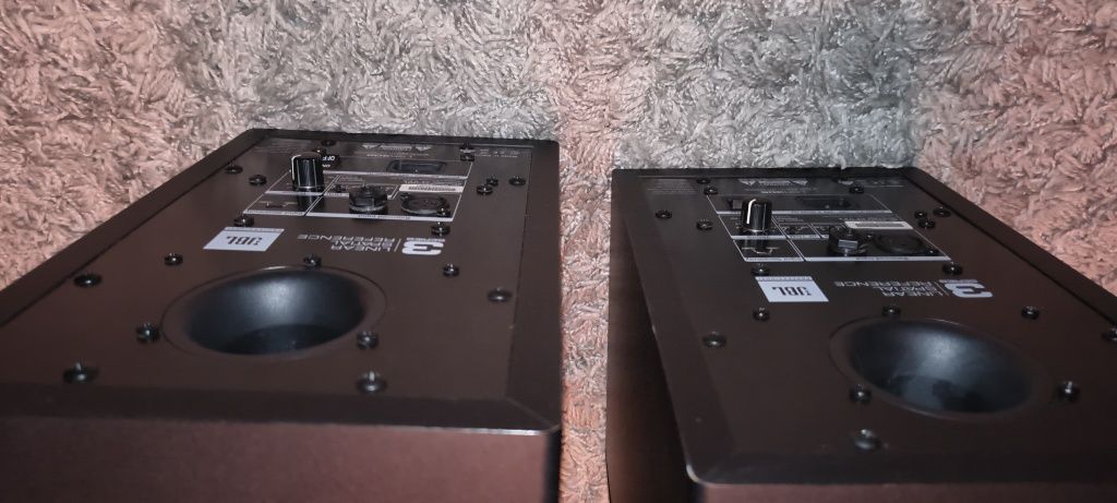 Jbl lsr 305 mk1 monitory studyjne odsłuchy