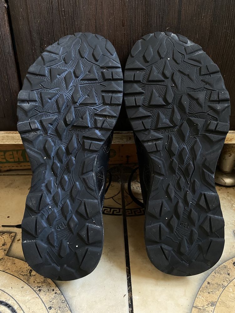 Женские кроссовки ASICS Gel-Sonoma 5 Gore-Tex