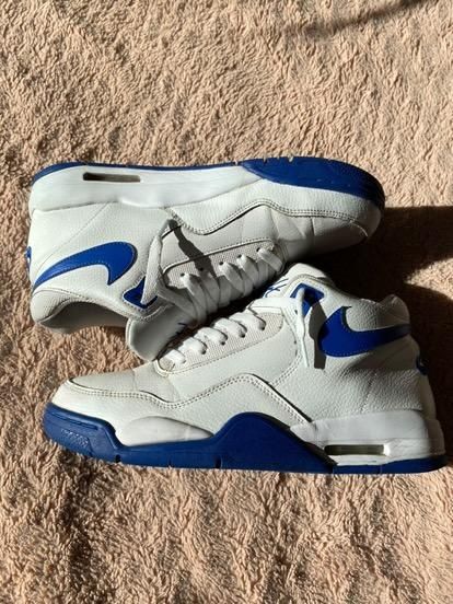 Biało niebieskie buty nike