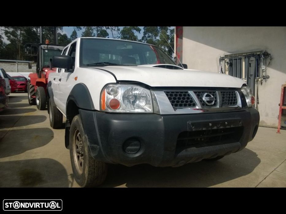 Traseira / Frente /Interior Nissan Navara D22