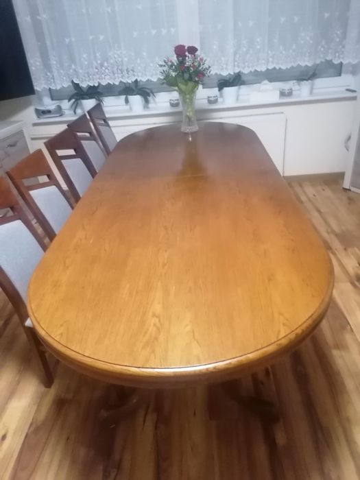Stół drewniany rozkladany duży