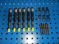 John Deere--wtryskiwacz RE556741, 07Q76708 --