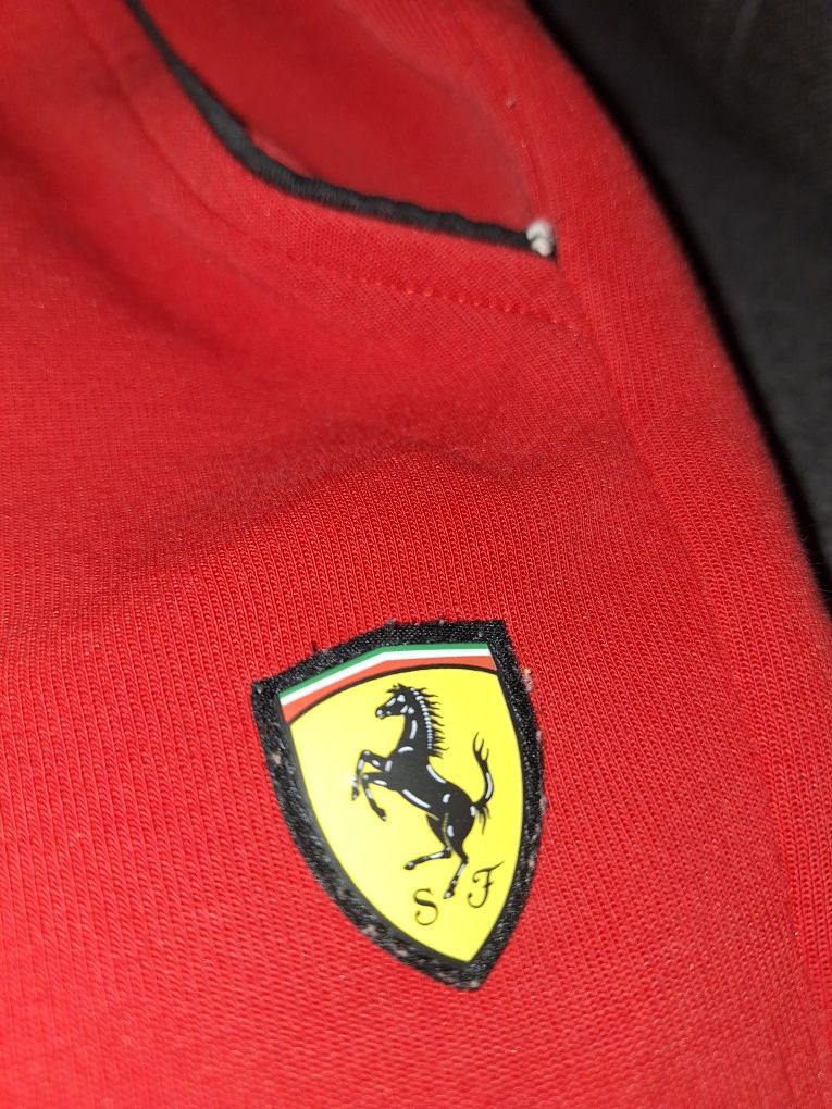 spodnie dresowe Ferrari Scuderia rozm L, dresy Formuła 1
