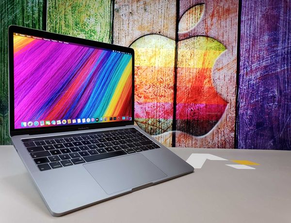 СКИДКА! Ноутбук MacBook Pro 13’’ MR9Q12 2018 i7 l 16 GB l 256
