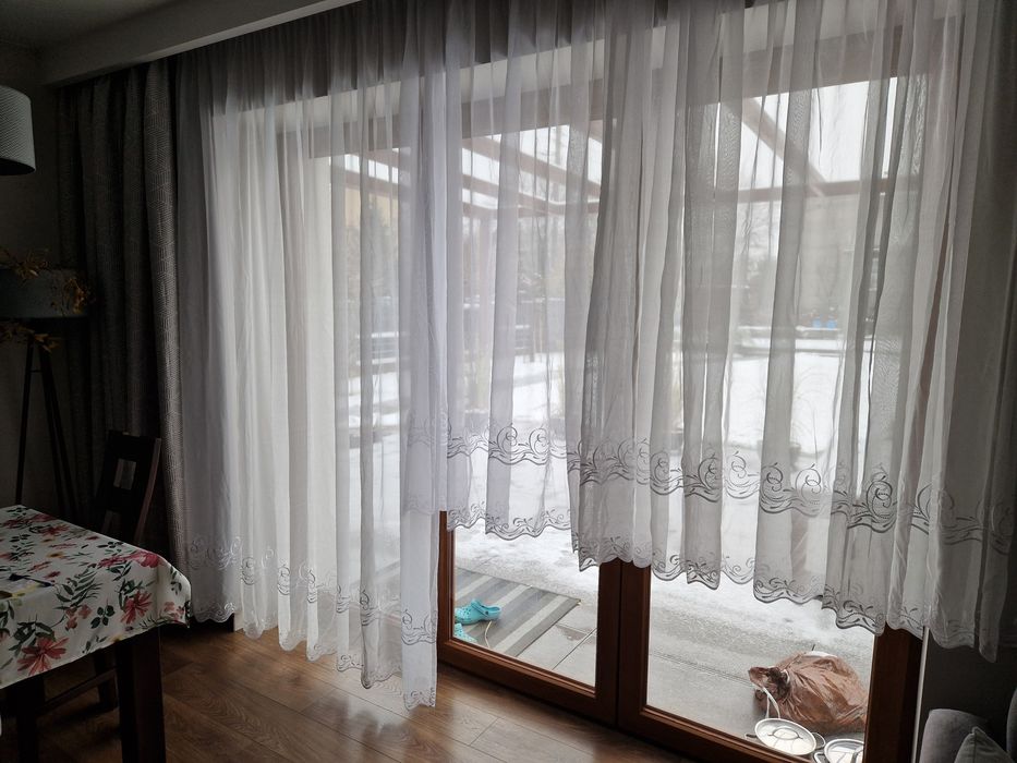 Sprzedam 2 sztuki firanki