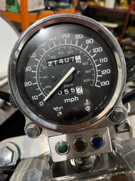 Honda shadow spiryt vt  1100