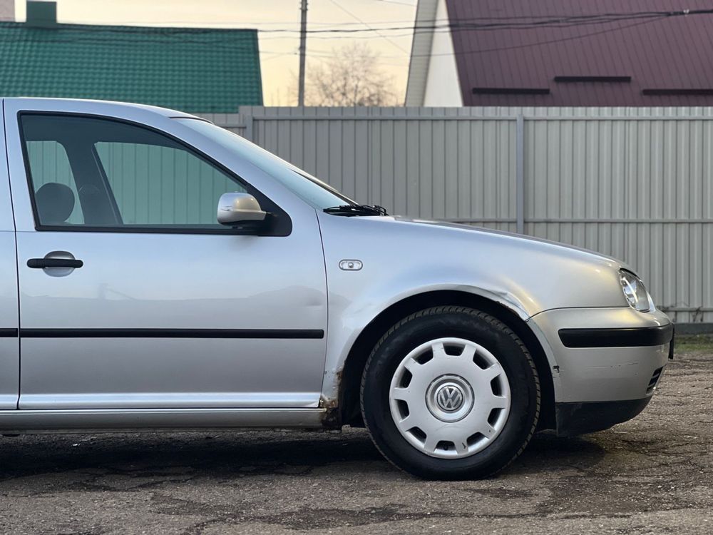 Volkswagen Golf 2002р.в